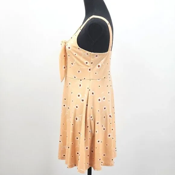 Altar'd State Bow Tie Front Floral Skater Mini Dress Medium Retro Pinup Summer - Picture 2 of 12